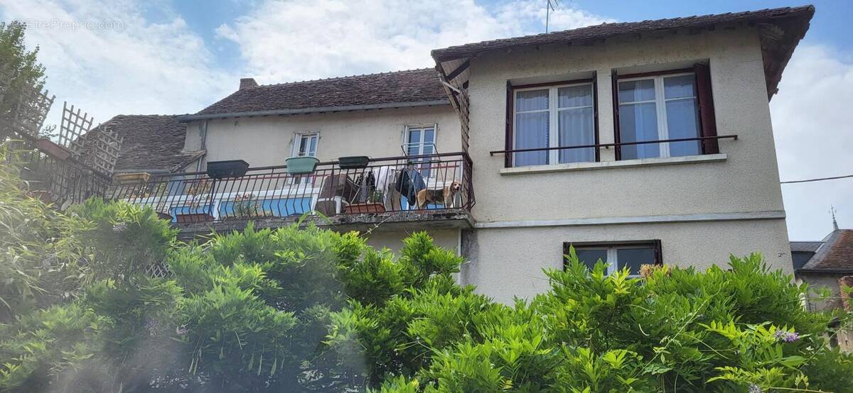 Photo 1 - Maison à VICQ-SUR-GARTEMPE