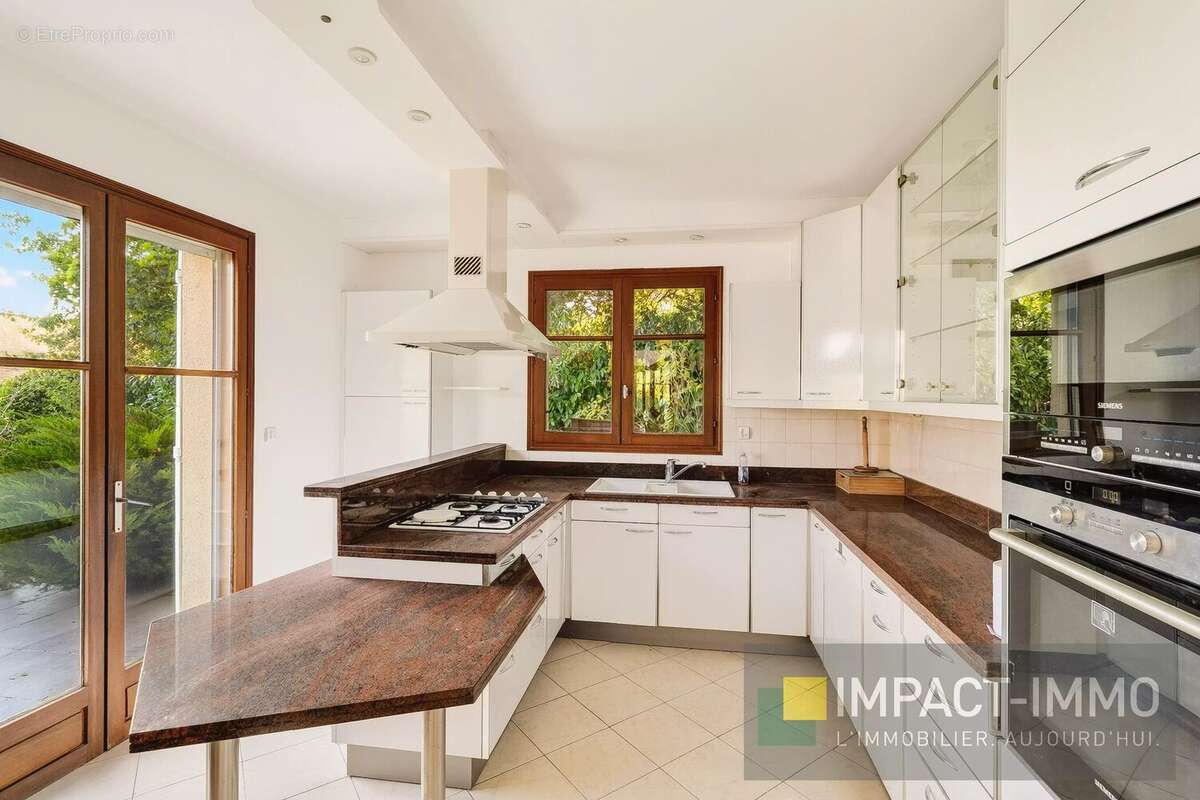 Nouveauté - Saint-Leu-la-Forêt - Les Coteaux - Maison familiale avec un grand jardin, terrasse et vue panoramique - photo 4