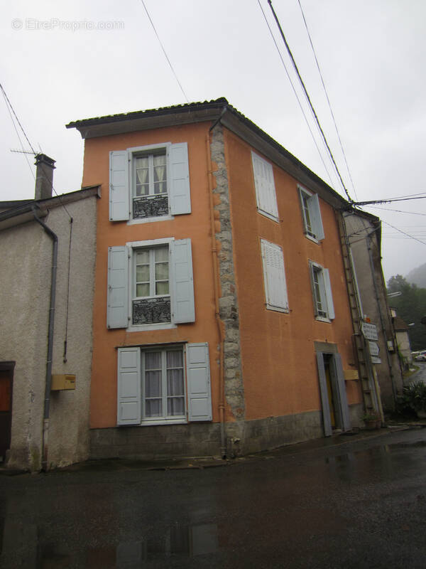 Maison à MASSAT