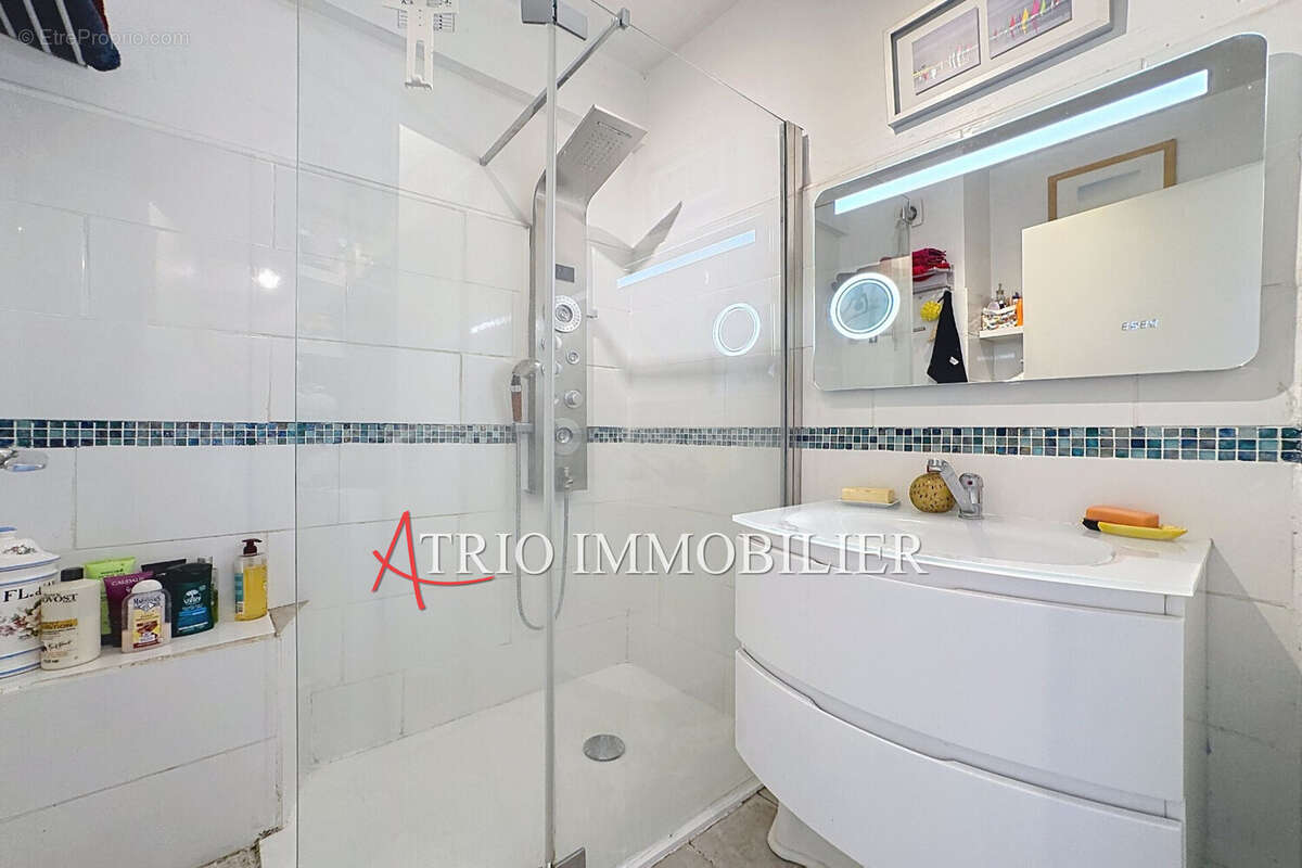 Appartement à CAGNES-SUR-MER