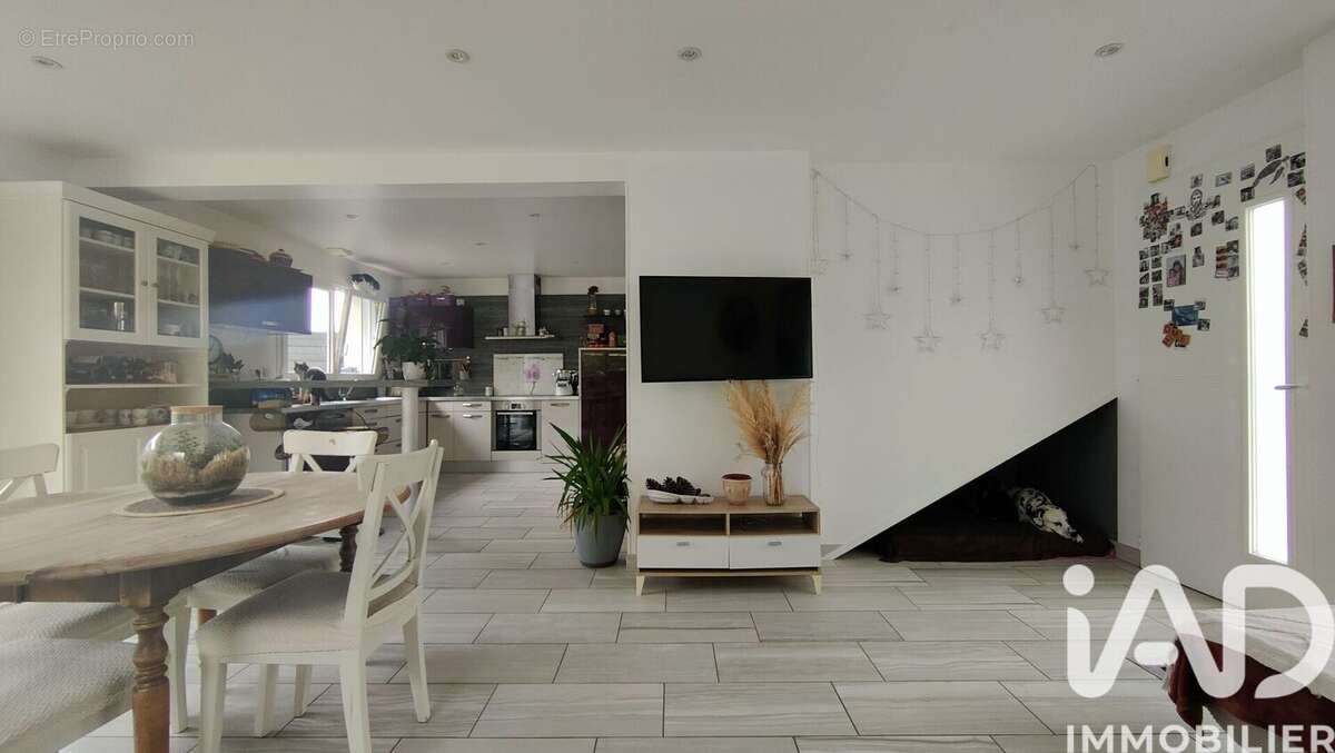 Photo 5 - Maison à TREILLIERES