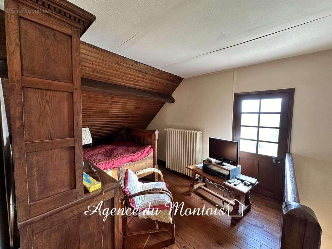 Maison à BRAY-SUR-SEINE