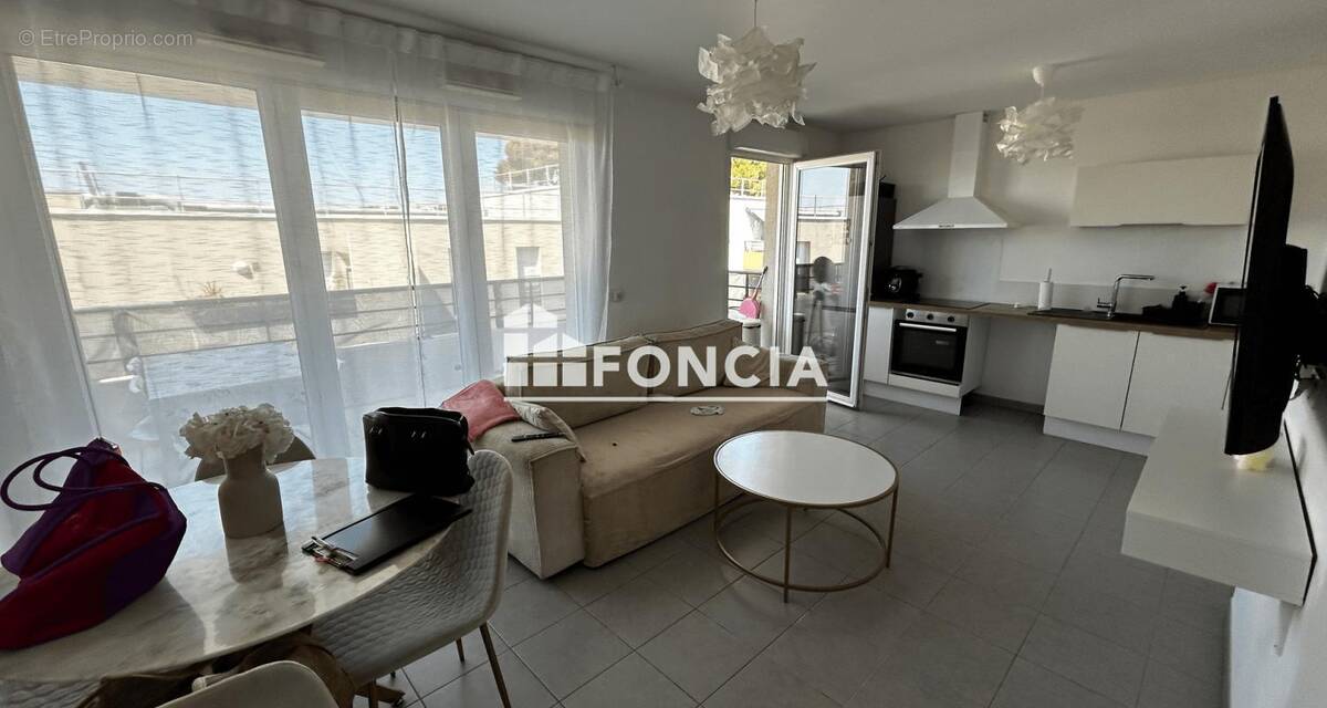 Appartement à MARSEILLE-12E