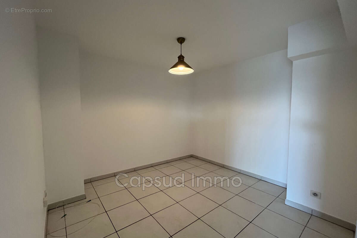 Appartement 88 m² à Serignan  - photo 5
