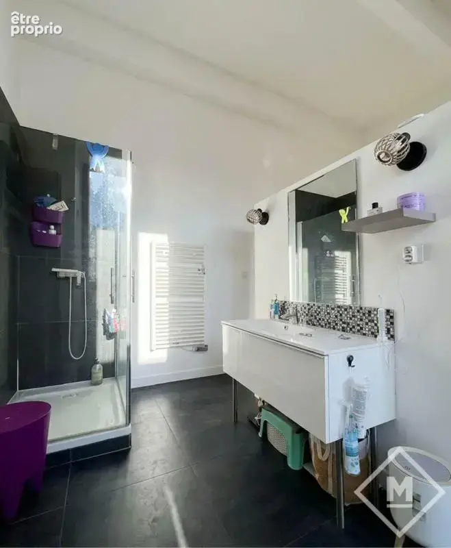 Appartement moderne 101m² Marseille 8ème garage terrasse et climatisation - photo 13