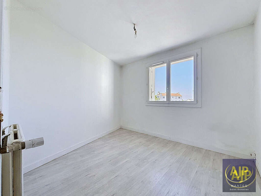 Nantes - saint donatien - appartement t3 a vendre. - photo 5