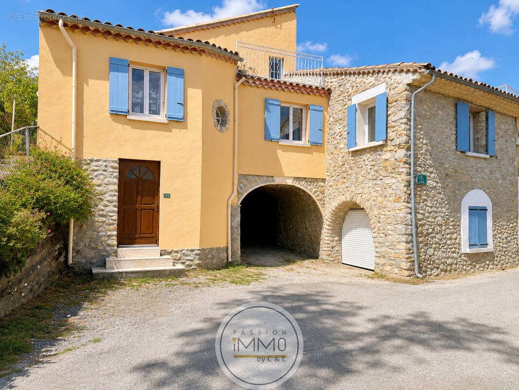 Maison à AUBIGNOSC