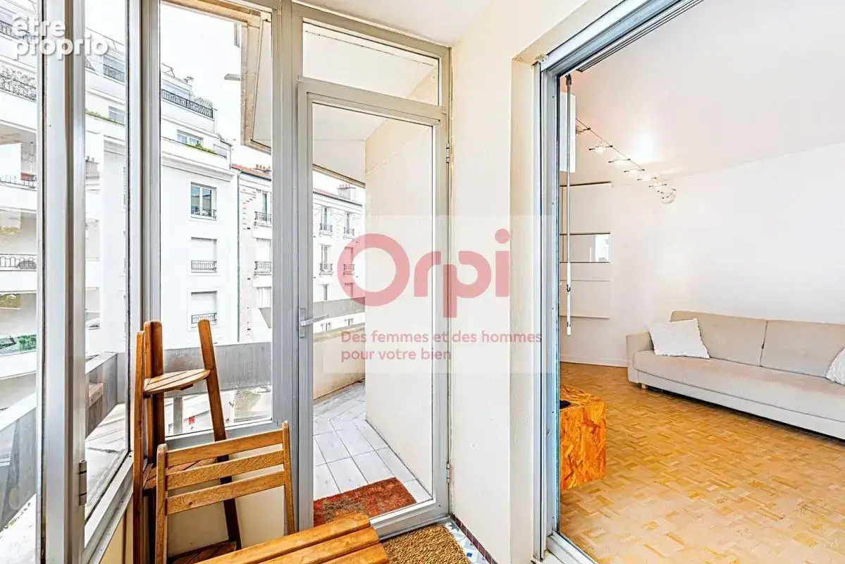 ISSY MAIRIE - Appartement 2 pièces 55 m² - balcon - cave - parking - photo 7