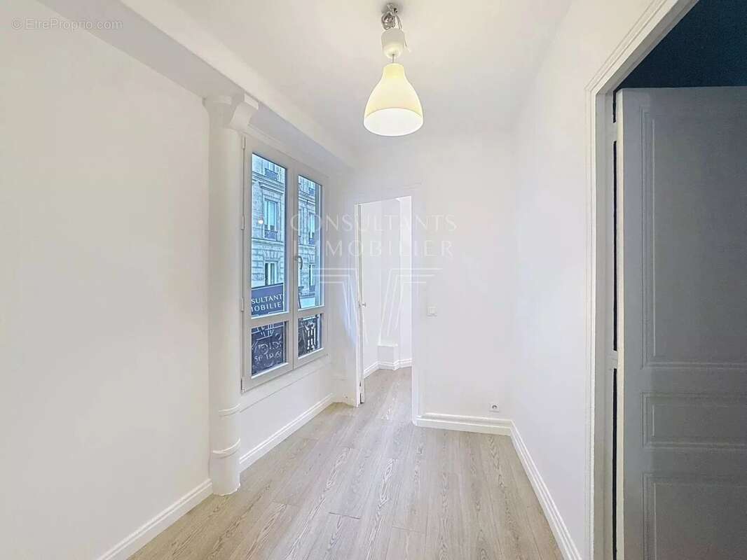 Appartement à PARIS-9E