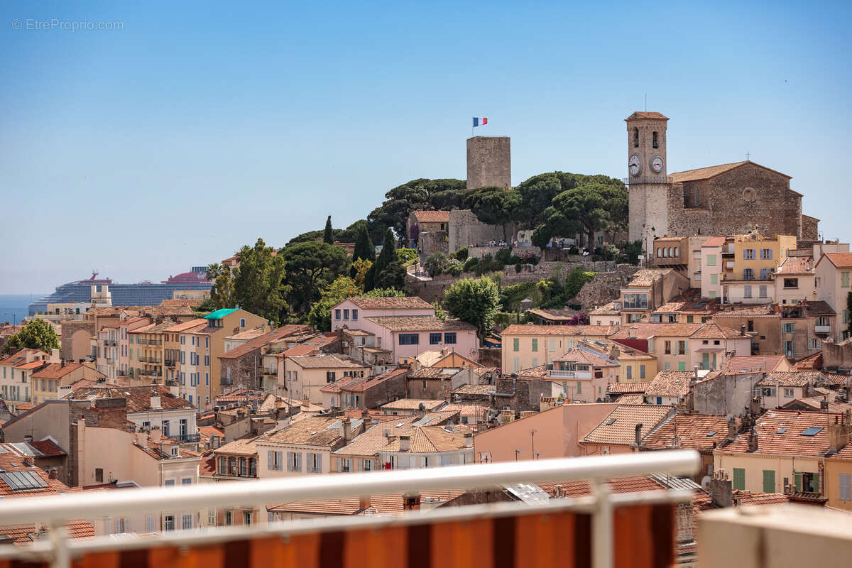 Appartement à CANNES