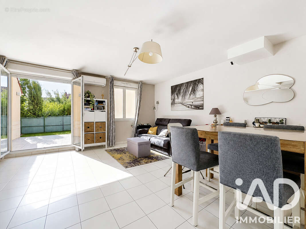 Photo 2 - Maison à VERNOUILLET