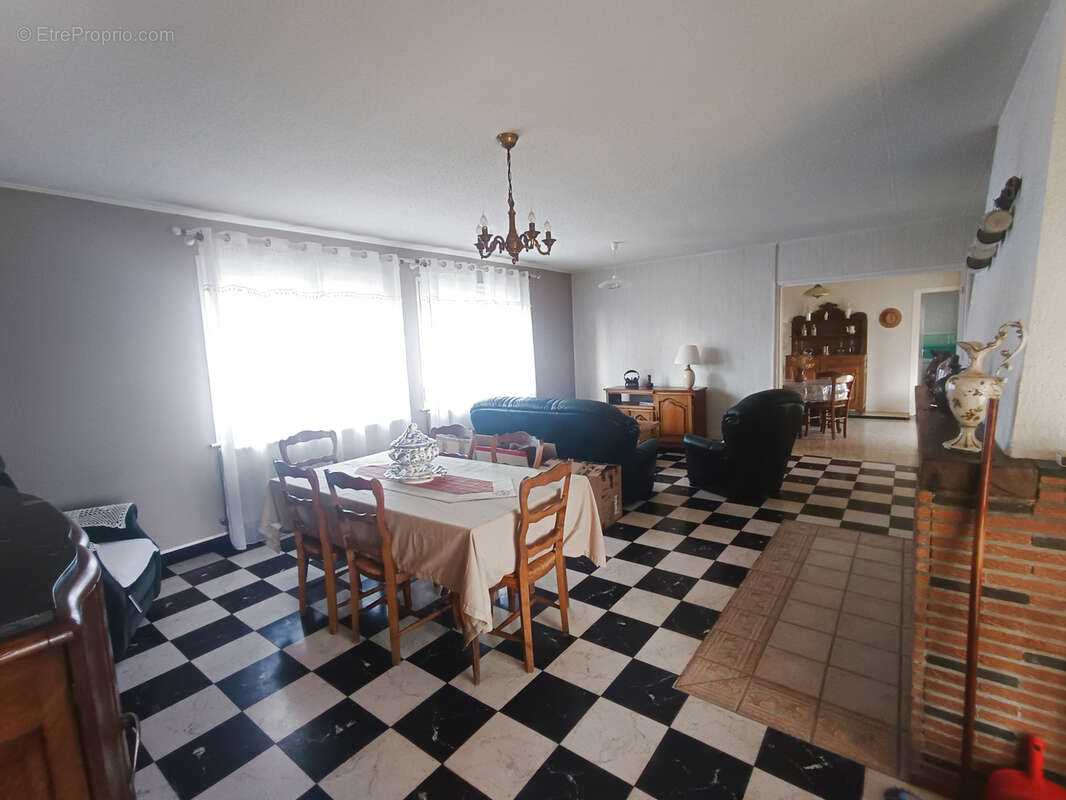 Maison à LOUVENCOURT