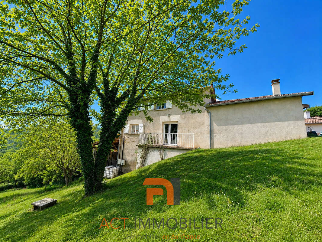 Maison à BRUSSIEU