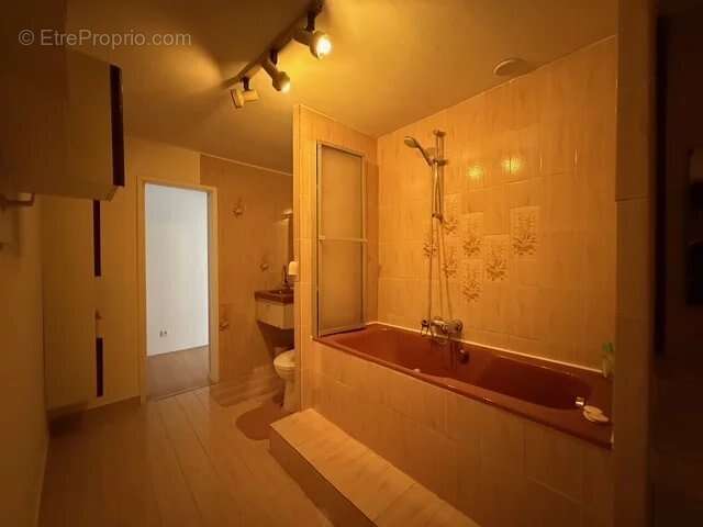 Maison à OLLAINVILLE