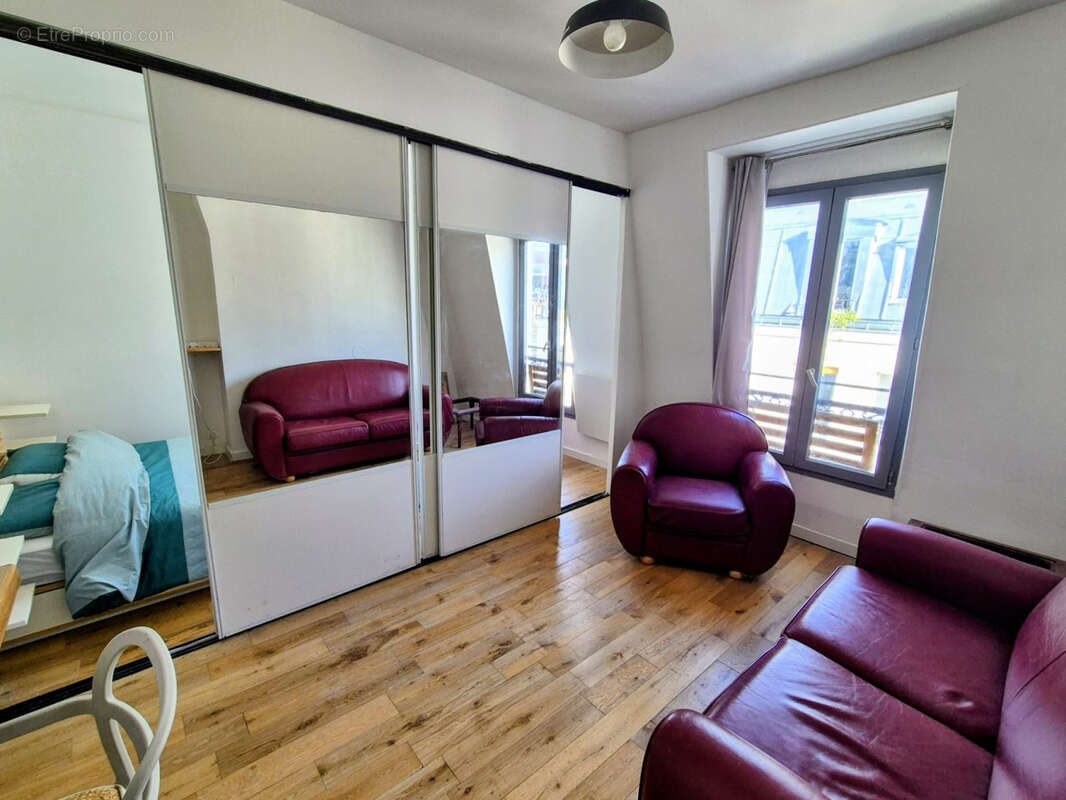 Appartement à PARIS-18E