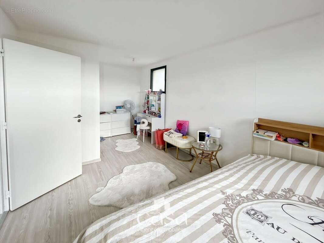 Maison à BARON-SUR-ODON