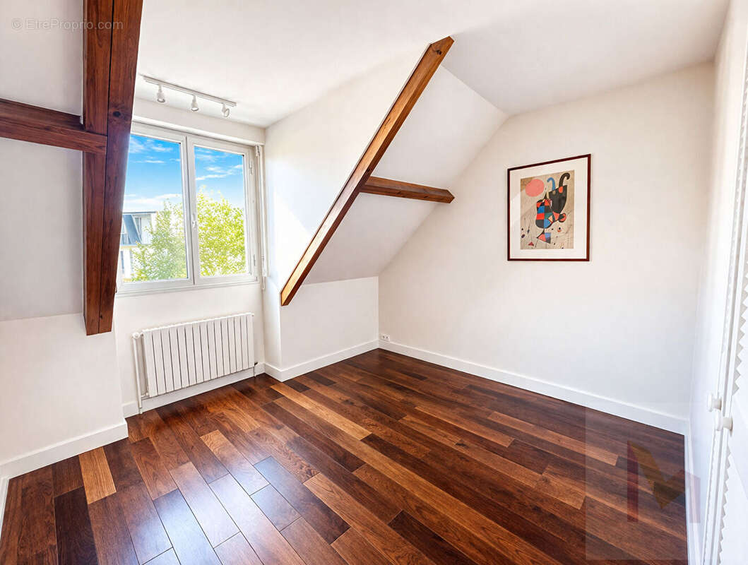 Maison à NEUILLY-PLAISANCE