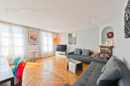 Appartement à PARIS-11E