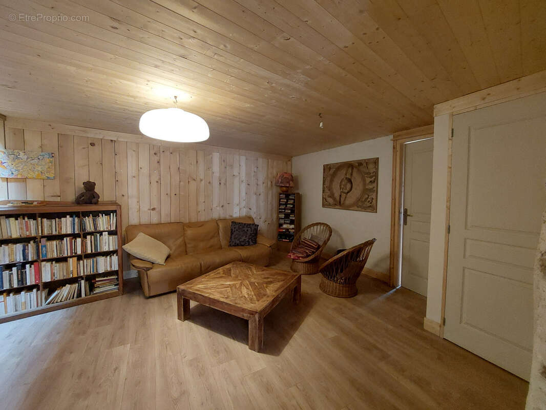 Maison à PEUX-ET-COUFFOULEUX