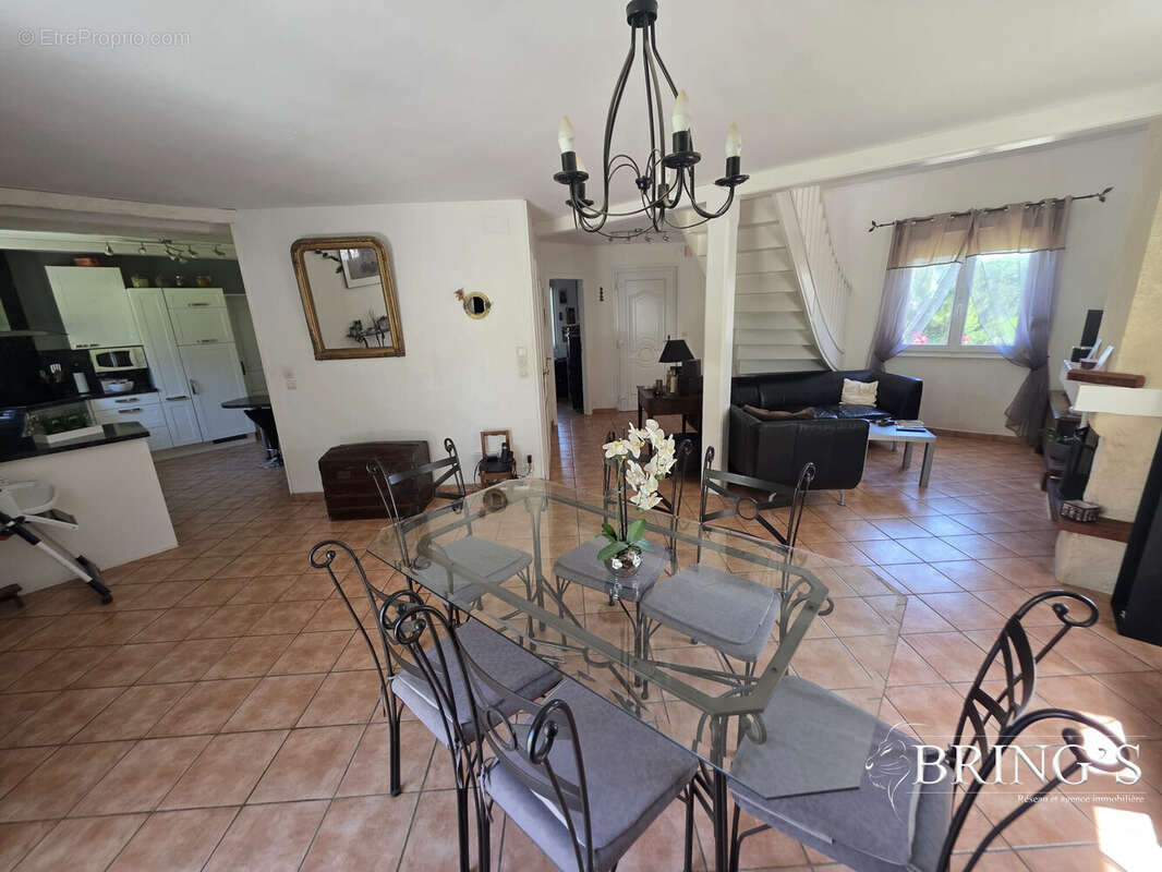 Maison à FEY