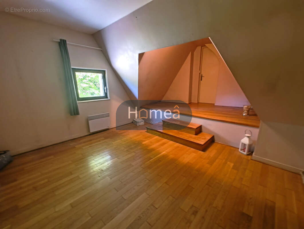 Maison de caractère de 170 m2 sur un hectare de terrain - photo 9