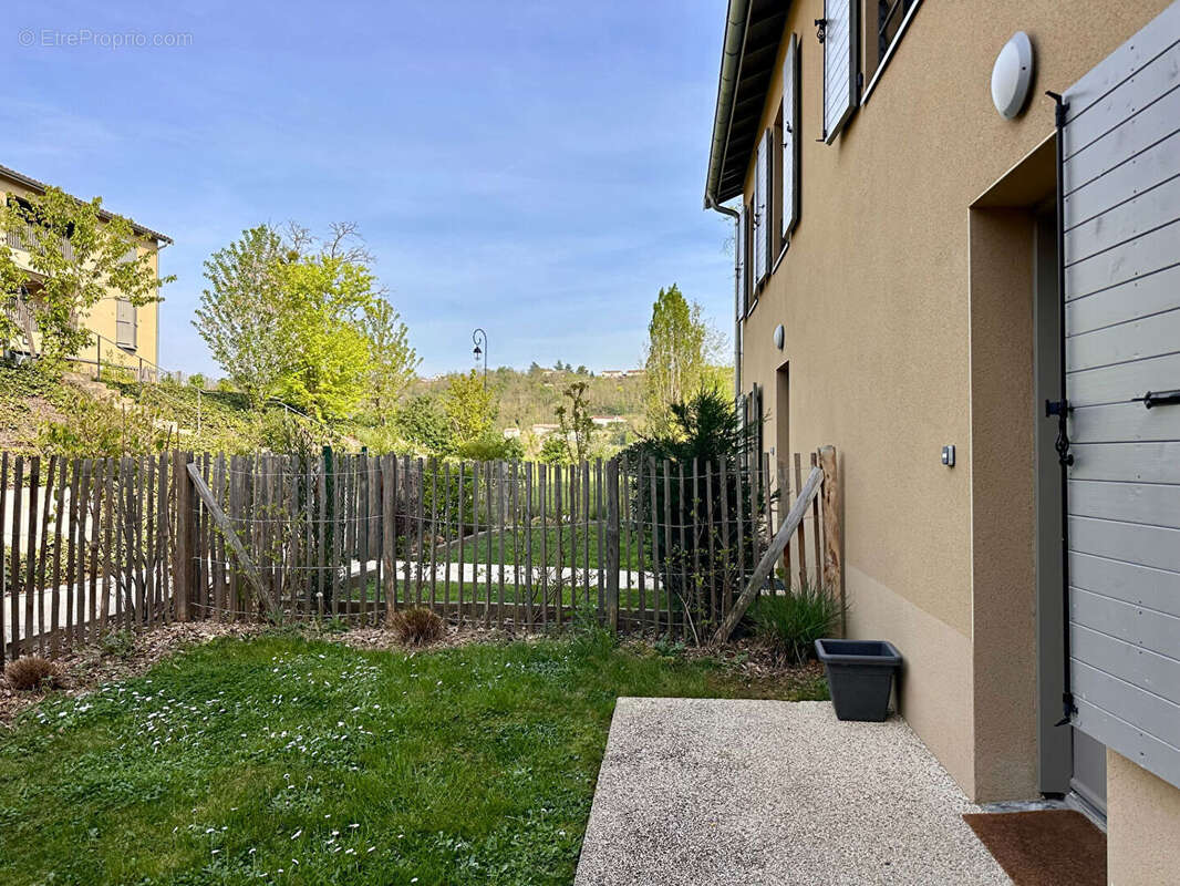 Appartement à LIERGUES