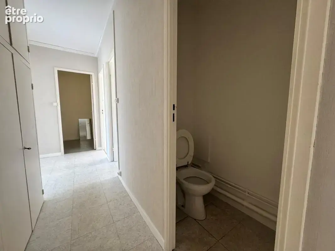 Appartement t4 au 1er étage avec ascenseur - photo 12