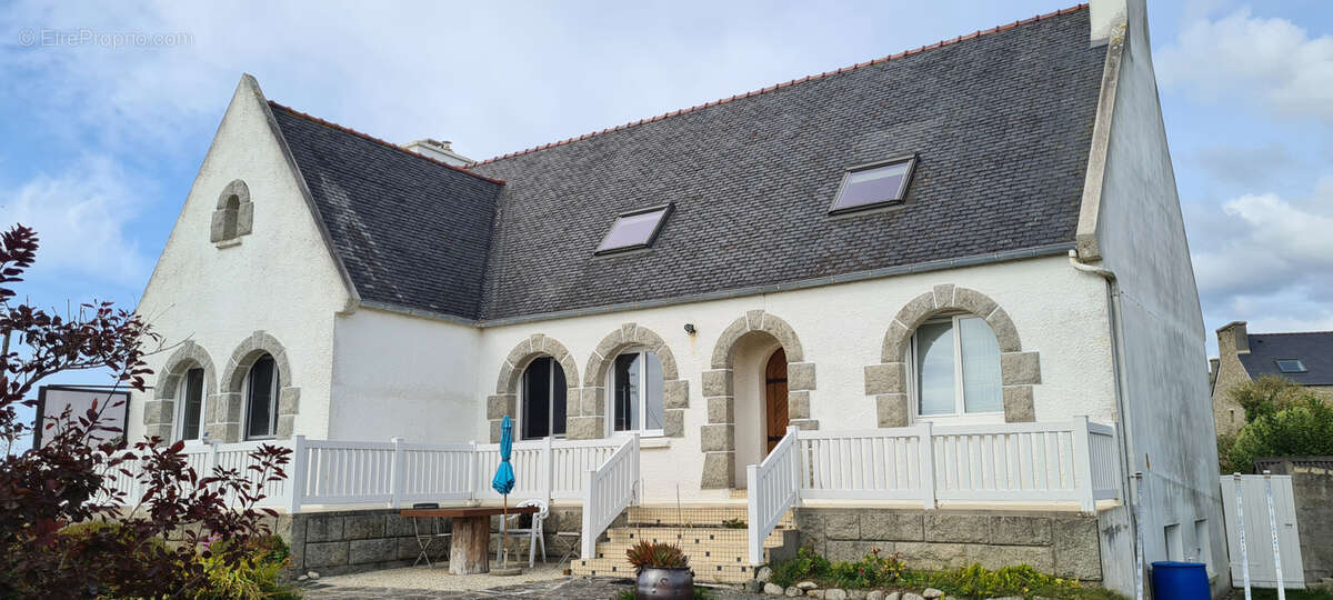 Maison à GUISSENY
