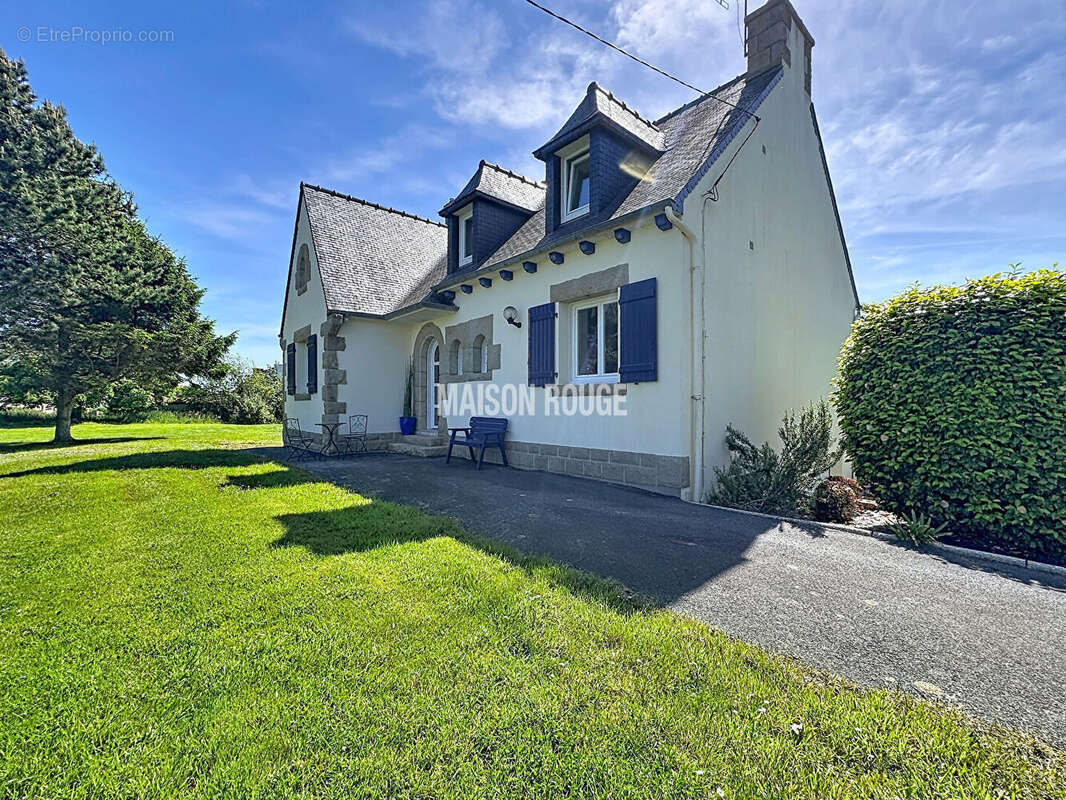 Maison à KERFOT