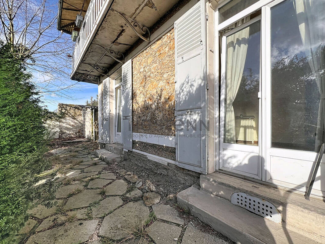 Appartement à VILLENEUVE-SAINT-GEORGES
