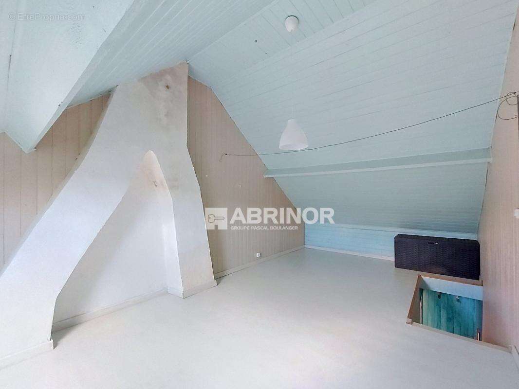 Maison à HOUPLINES