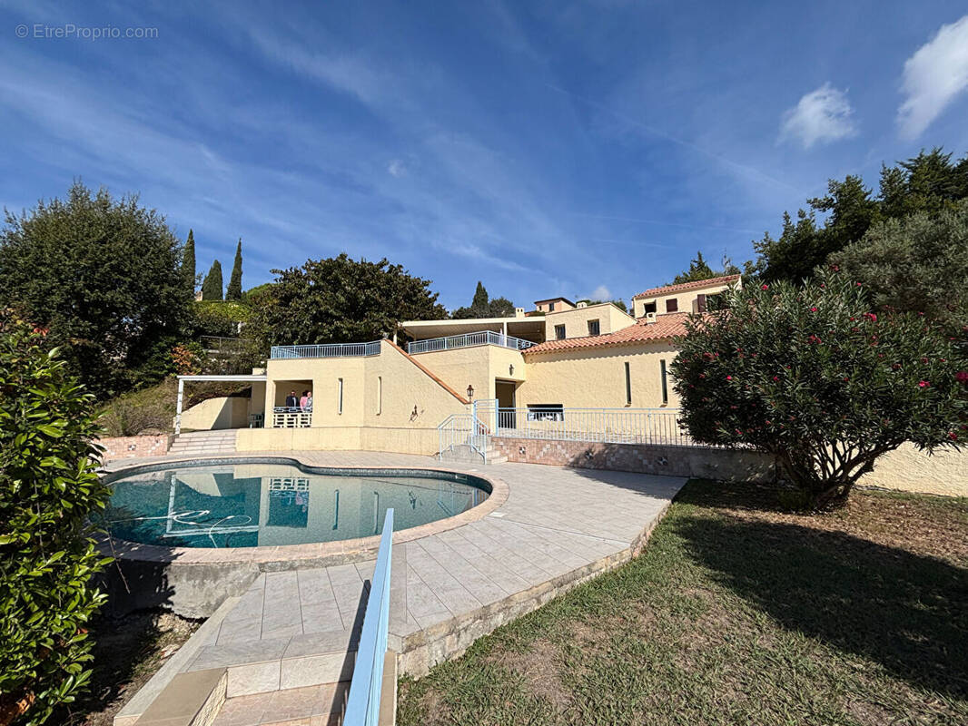 Maison à LA COLLE-SUR-LOUP