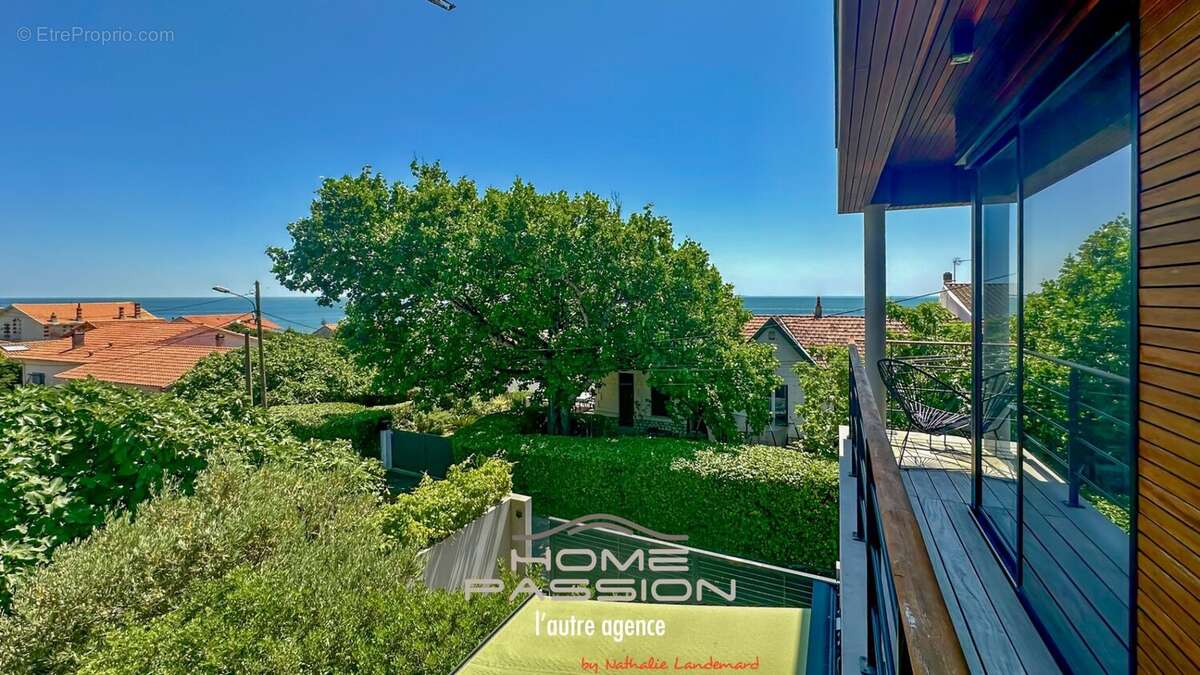 Maison à VAUX-SUR-MER