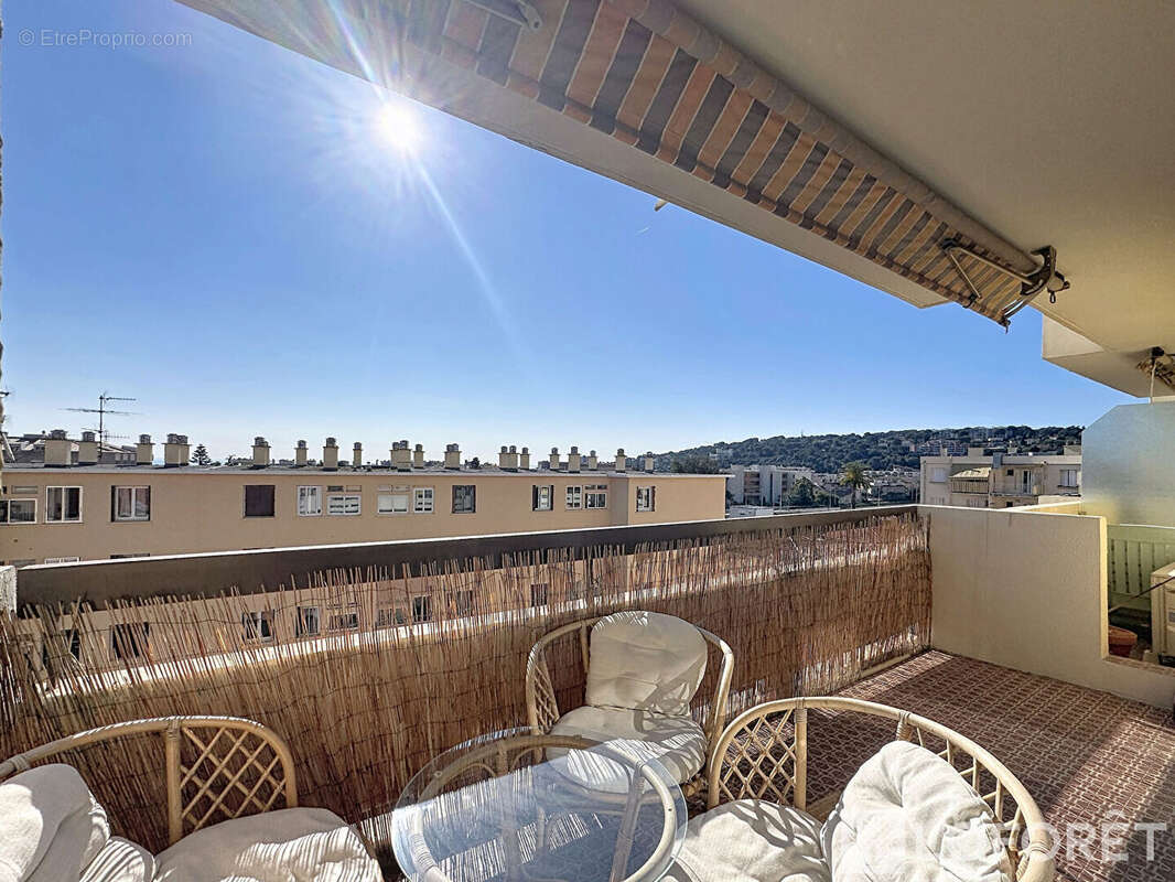 Appartement à ROQUEBRUNE-CAP-MARTIN
