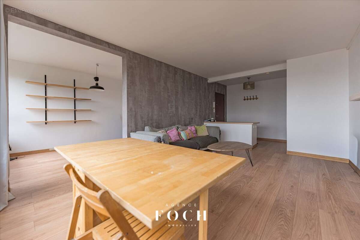 Appartement 72 m² à Nancy  - photo 3