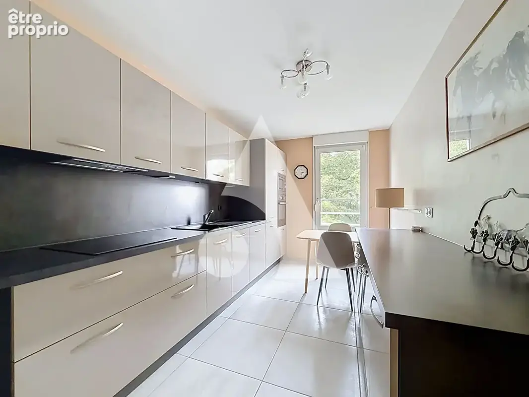 Duplex 169 m2 avec terrasse, véranda, garage et parking au Centre Ville - photo 6