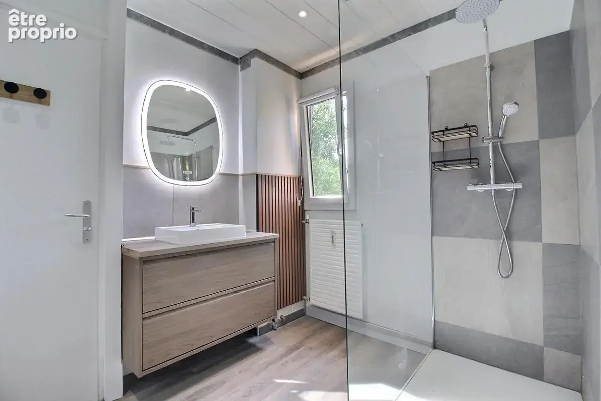 Appartement T4 de 77 m2 - 73290 La Motte Servolex - photo 6