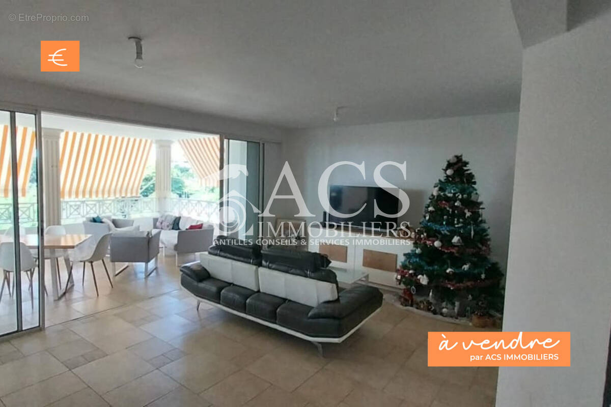 Appartement à FORT-DE-FRANCE