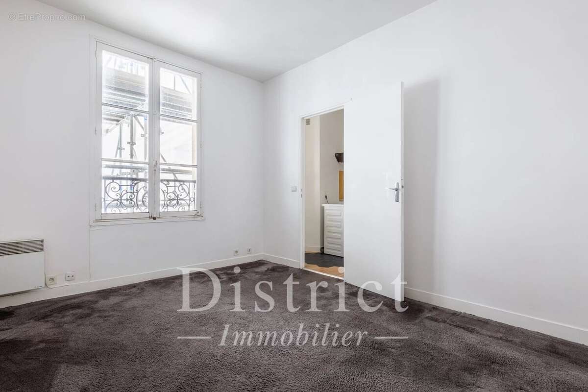 Appartement à PARIS-4E