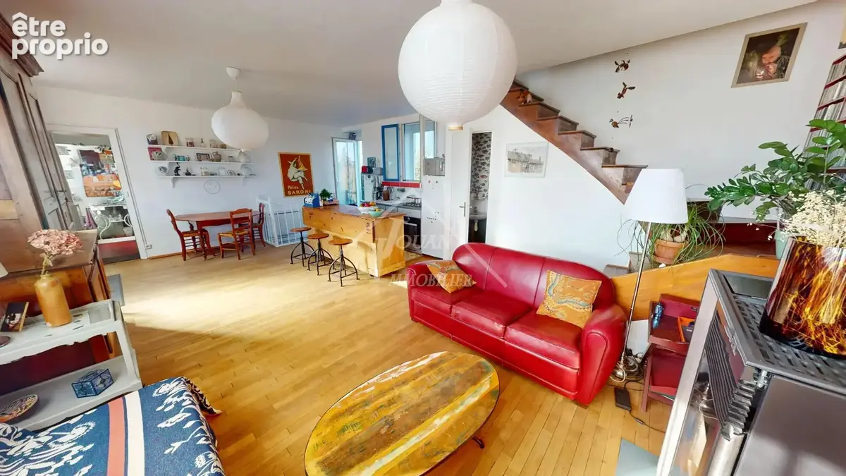 Maison avec un studio indépendant - photo 9
