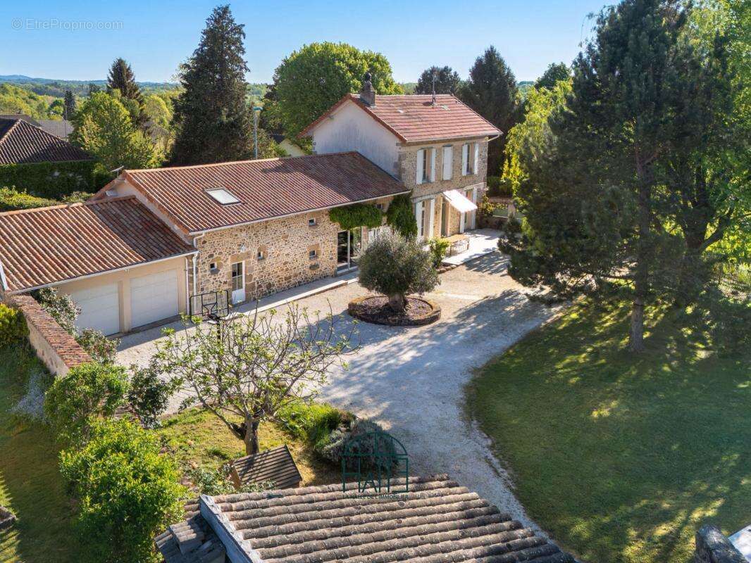 Maison à RILHAC-RANCON