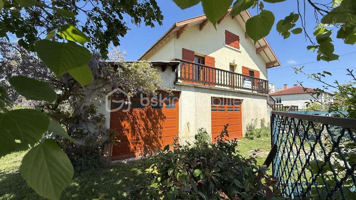 Maison à BOURG-DE-PEAGE