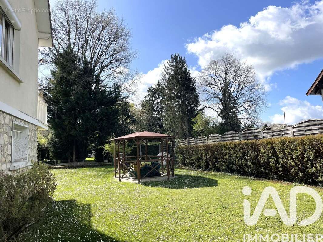 Photo 8 - Maison à DANNEMOIS