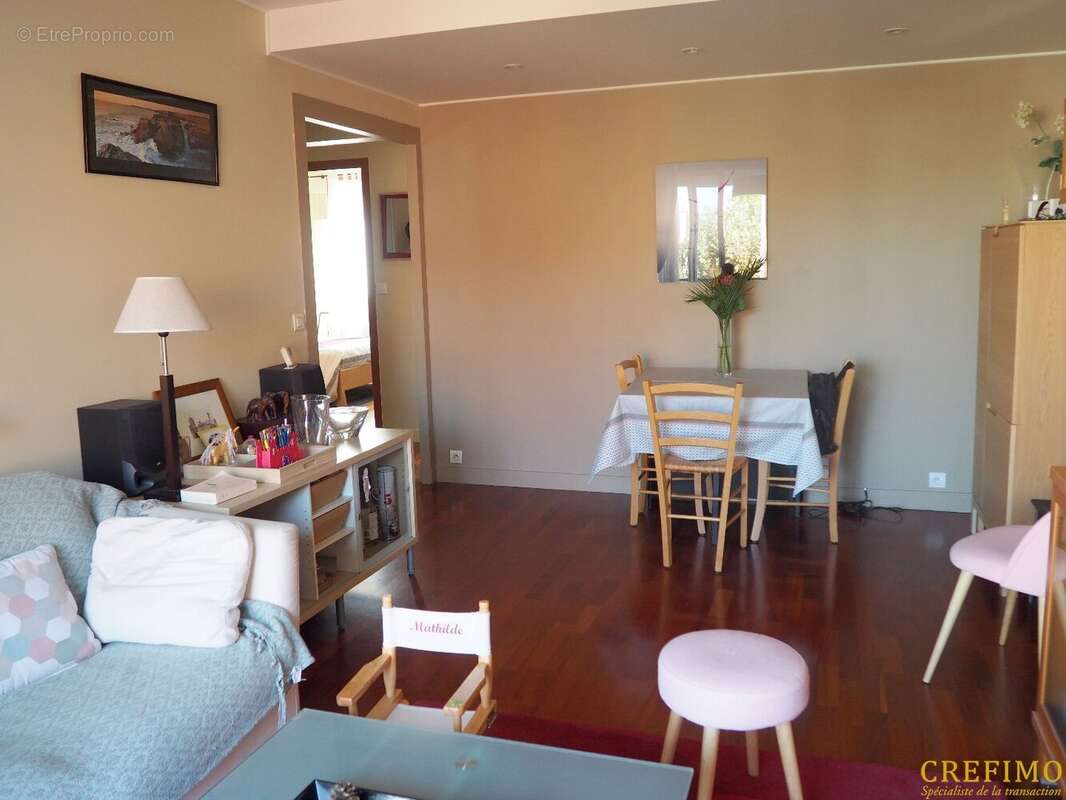 Appartement à ASNIERES-SUR-SEINE