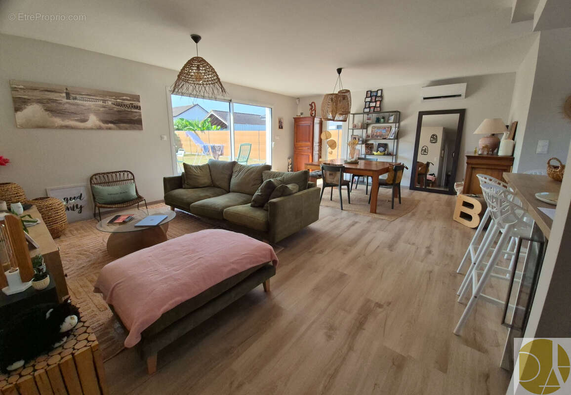 EN EXCLUSIVITE Sud de Pau - Proximité centre bourg : villa de plain pied sous garantie - 3 chambre - garage - - photo 3