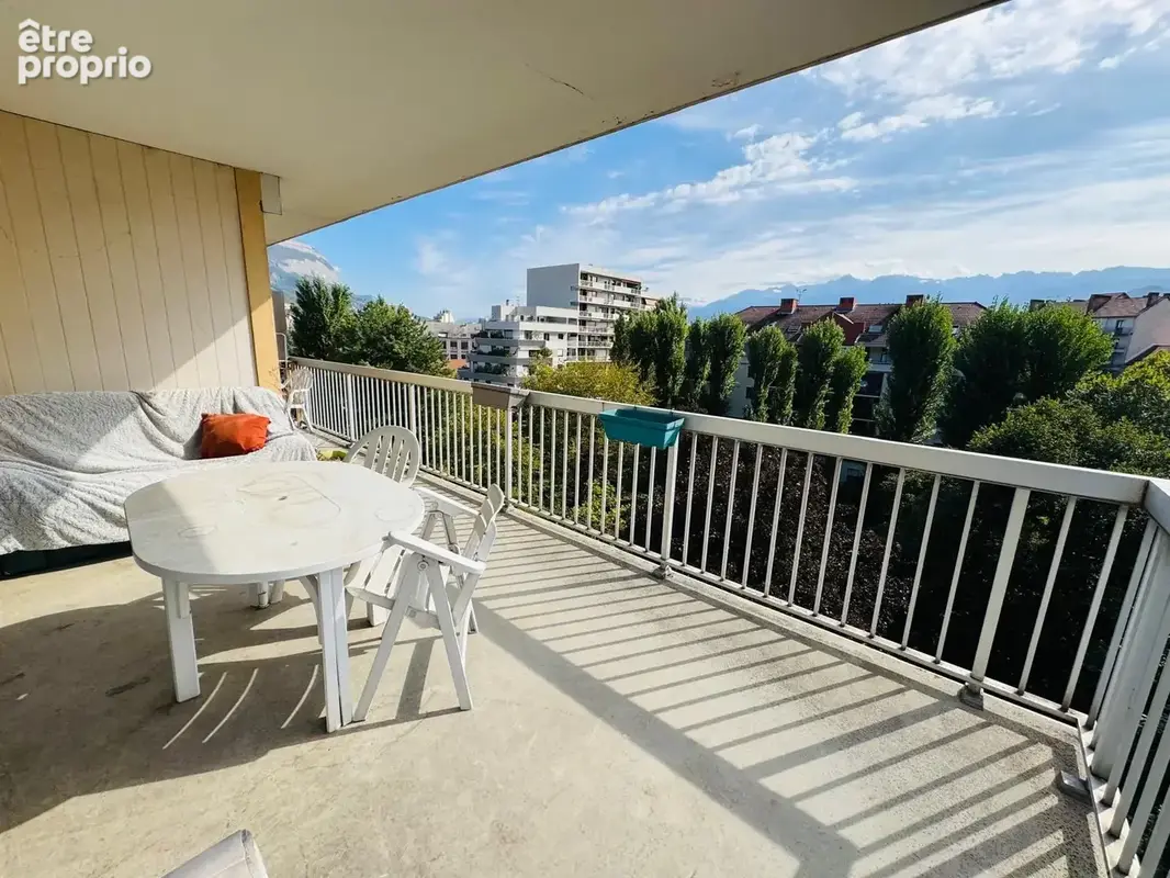 Grenoble rare résidence recherchée T4 96m2 +  terrasse  vues magnifiques - photo 2