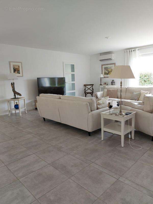 Maison à SAVIGNE-L'EVEQUE