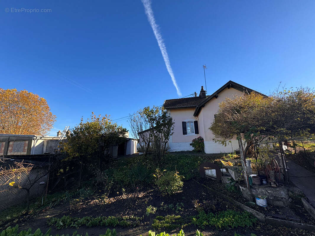 Maison à LE CREUSOT