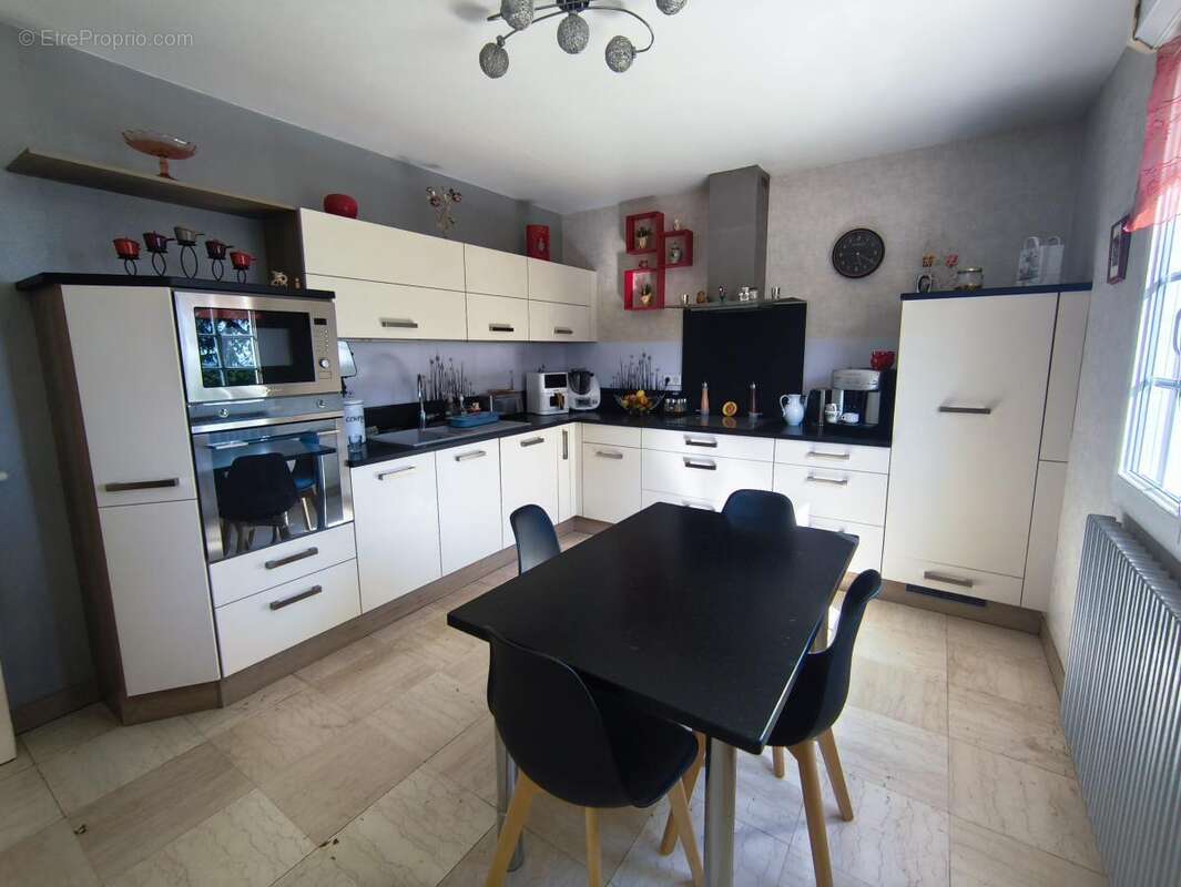 Maison à BION