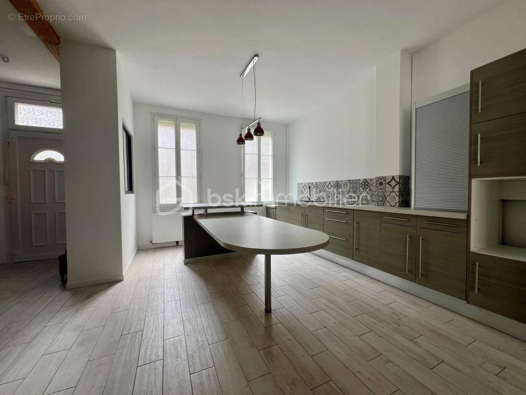 Maison à CAUDEBEC-LES-ELBEUF